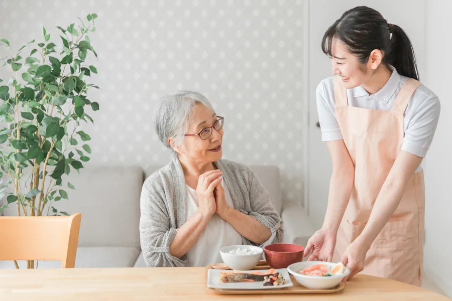給食受託業の実績イメージ
